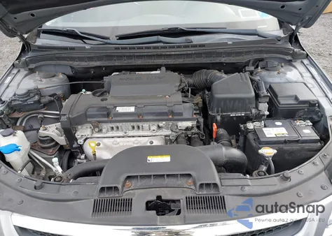 2012 Hyundai Elantra Touring Gls from USA, damaged, VIN KMHDC8AE7CU133378